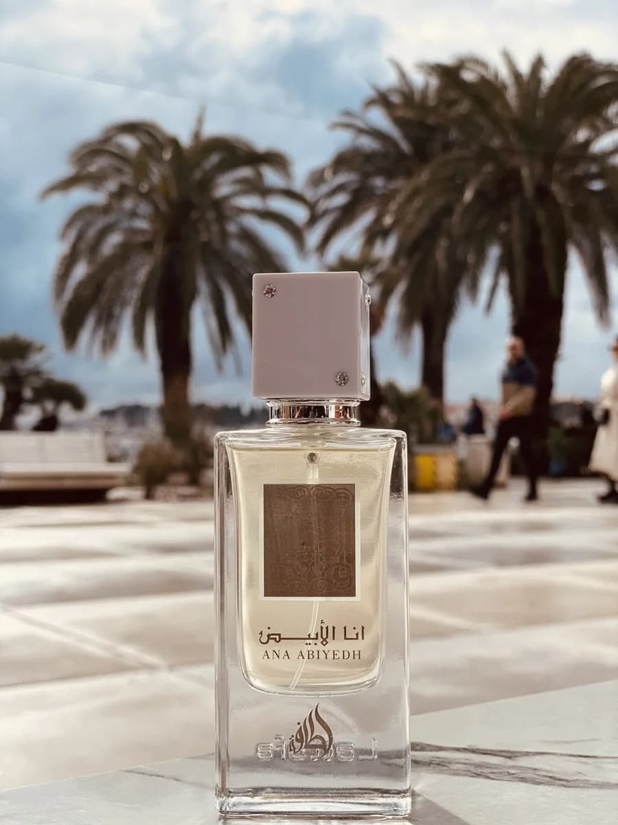 Perfume Ana Abiyedh – Lattafa – 60Ml